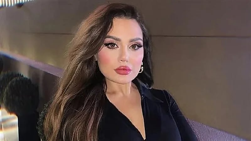 ابنة هيفاء وهبي تستعرض أناقتها بفستان مجسم