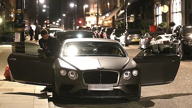 تعرف على سيارات لاعبي كرة القدم في المربع الذهبي للمونديال