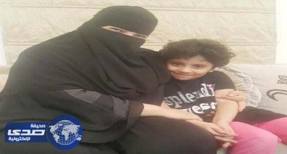 والدة " سلطانة " تكشف تفاصيل جديدة بشأن اختطاف طفلتها من قبل طليقها