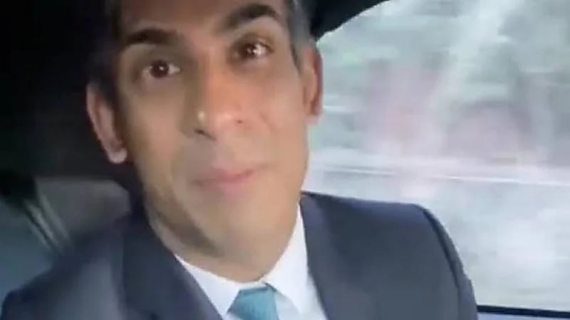 الشرطة البريطانية تغرم ريشي سوناك