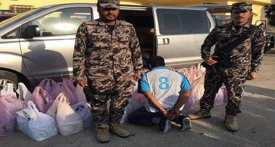 الإطاحة بوافد لحيازته 959 قارورة مسكر بالظهران