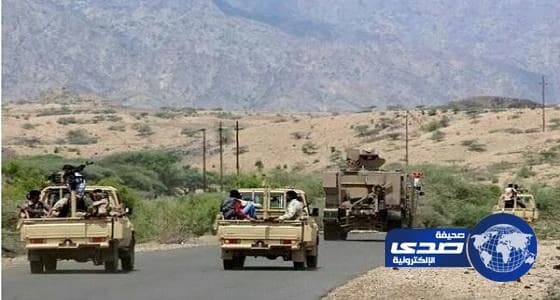 الجيش اليمني يحكم سيطرته على طريق رئيس يربط المخا والخوخة