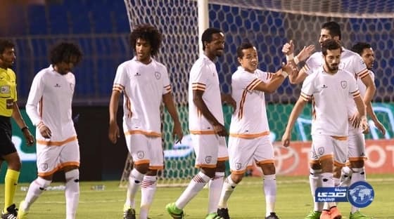 شاختار يرفض رحيل باتريك للهلال