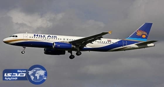 أظافر مضيفة تؤخر إقلاع طائرة ساعتين بمطار القاهرة