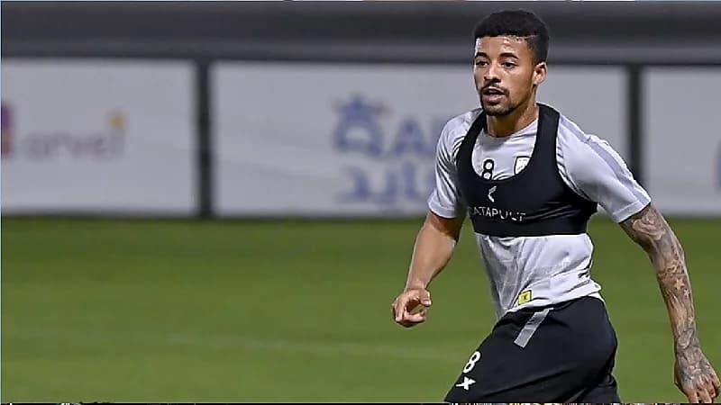 الشباب يقترب من استعادة خدمات "باولينهو"