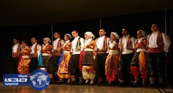 بالصور.. أمير الشمالية يلتقي عميدة كلية التميز للبنات بعرعر