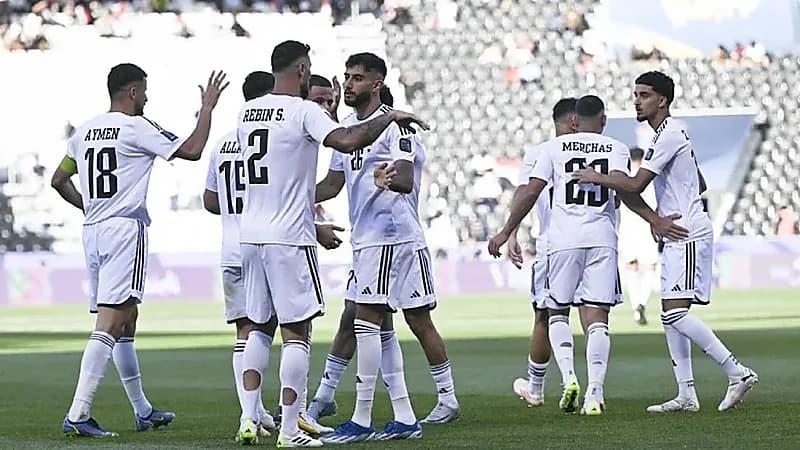 خيسوس كاساس يستدعي لاعبًا جديدًا لقائمة منتخب العراق