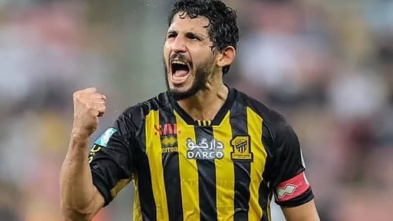 حجازي يحسم مصيره مع الاتحاد .. فيديو