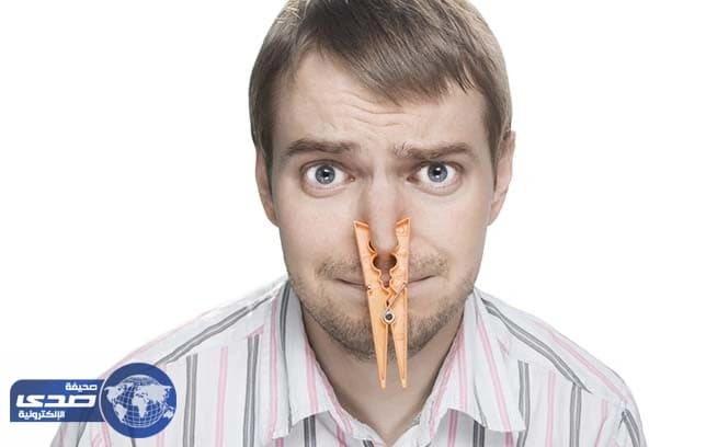 تعرفي على أهم الطرق لتحفيز زوجك للعناية بنظافته