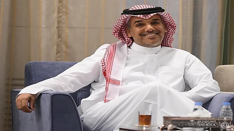 مدرب الأهلي القادم هدفاً لكورنثيانز