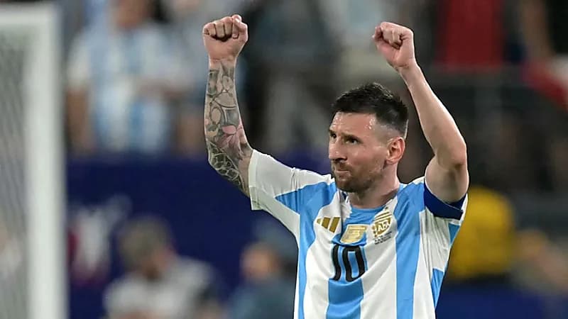 الجماهير تتسائل أين كان ميسي لحظة هتافات إنزو المسيئة