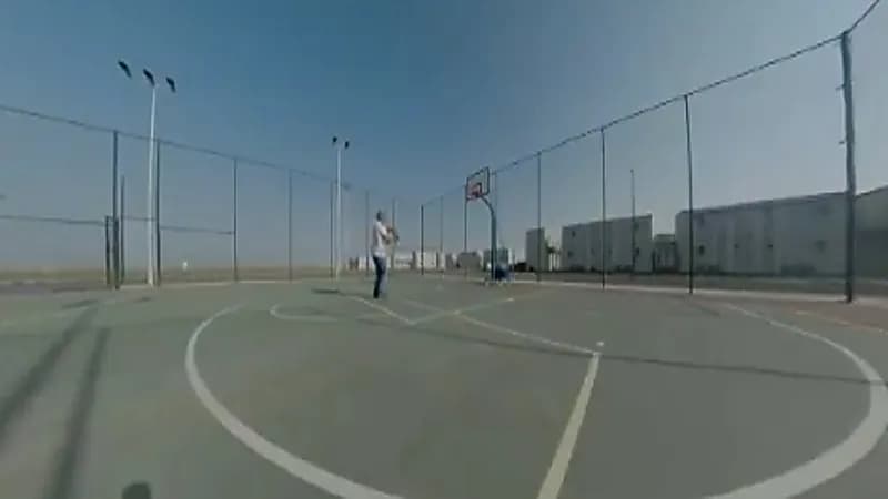 بالفيديو .. " جيم وسينما ووسائل ترفيه ممتعة " للعمال في مشروع البحر الأحمر