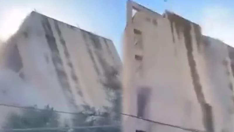 مصرع عامل إثر انهيار مبنى عليه.. فيديو