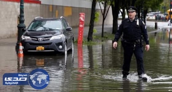 السيول تشل حركة المرور في نيوريوك