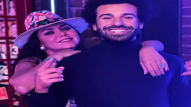 رانيا يوسف تثير الجدل بصورة مع محمد صلاح
