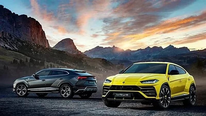 بالصور.. مواصفات السياراة لامبورجيني اوروس 2022