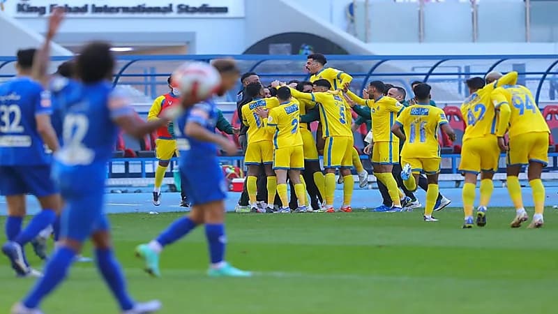 بالفيديو.. النصر يتخطى الهلال بهدفين