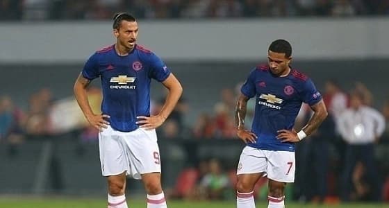 ممفيس ديباي يقترب من ميلان الإيطالي