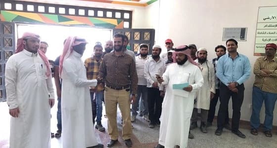 " عمل الدواسر " يتفاعل مع شكوى 24 عاملاً تأخر صرف رواتبهم