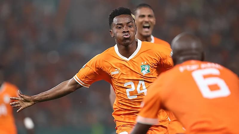 في مباراة مجنونة .. كوت ديفوار تطيح بمالي من أمم أفريقيا