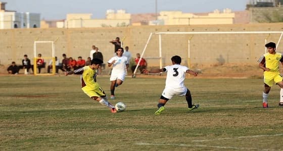 بعد تلقي شباكه 11 هدفا.. طويق ينسحب في مباراته مع الباطن