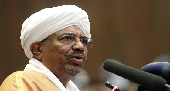 عمر البشير: أمريكا دمرت العالم العربي وتسعى لتقسيم السودان