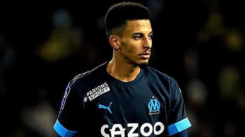 الهلال والأهلي يهتمان بالتعاقد مع عز الدين أوناحي