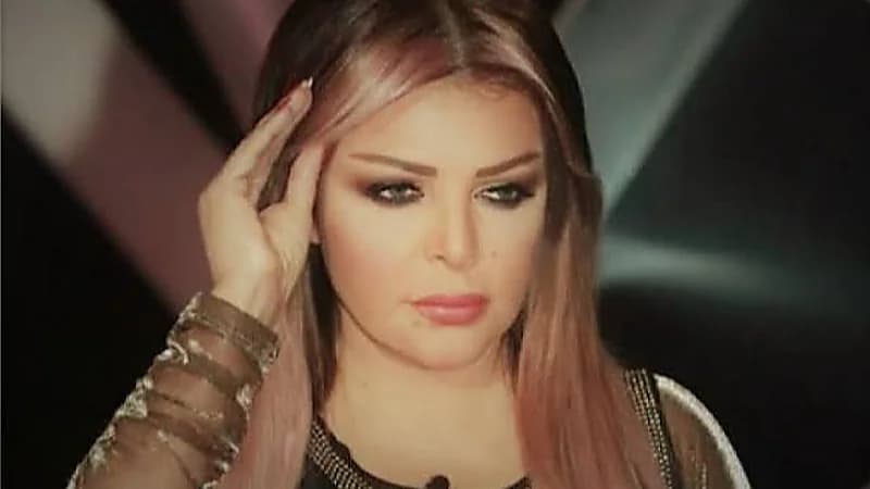 فلة الجزائرية تهدد بالانتحار على الهواء مباشرة: حقوقي منهوبة