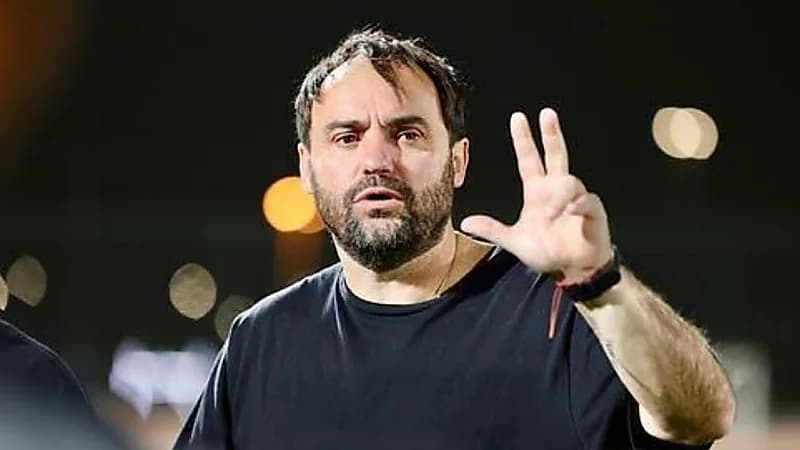 سييرا يعتذر عن المواصلة مع الفريق لظروف خاصة