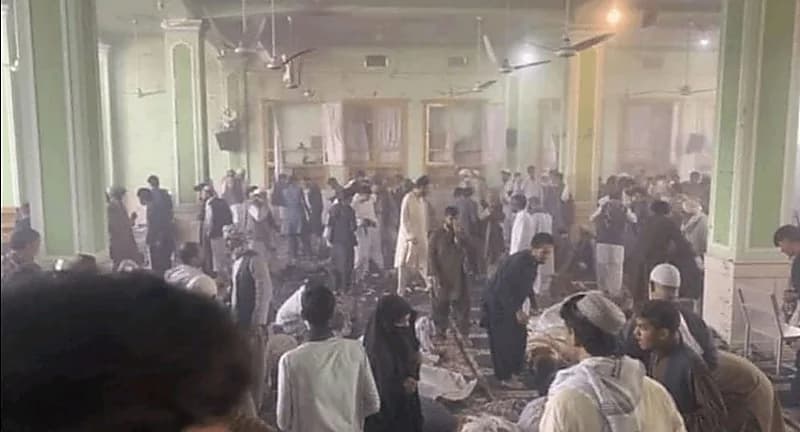 قتلى وجرحى جراء انفجار مسجد أثناء صلاة الجمعة