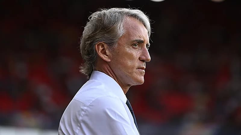 موعد انضمام لاعبي الهلال والنصر لمعسكر الأخضر