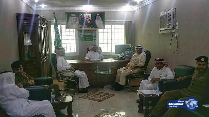 محافظ فيفاء يتخذ التوصيات بشأن الانهيار الصخري   نتيجة هطول الأمطار