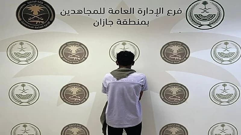 الإطاحة بمواطن لنقله مخالفين لنظام أمن الحدود