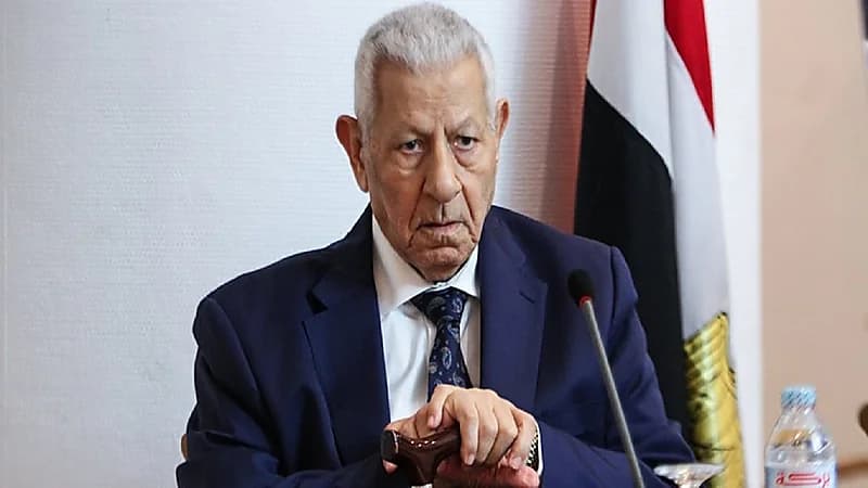 وفاة الكاتب الصحفي المصري مكرم محمد أحمد