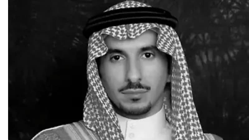 مواطنة تستذكر أخاها الذي طالته يد الإرهاب في تفجيرات الرياض 2003