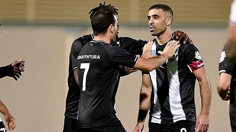 حمدالله يقترب من تحقيق إنجاز تاريخي