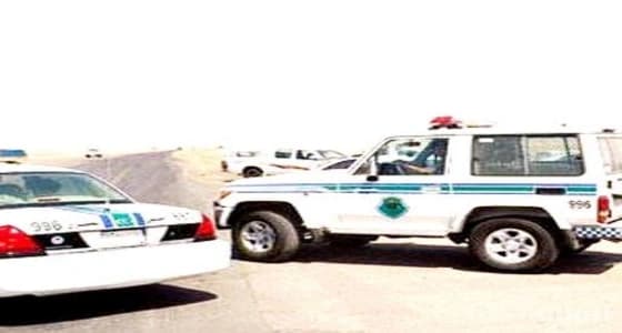 الإطاحة بـ3 أشخاص بحوزتهم 4 أصابع حشيش و30 حبة زينيكس بالمويه