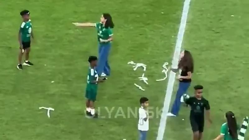 شجار طريف بين أبناء ميندي وكيسيه ضد أبناء فيرمينيو .. فيديو