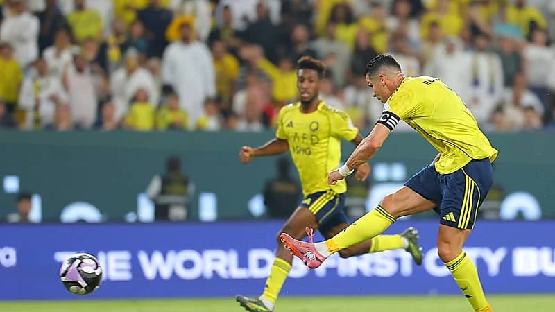 النصر يمطر شباك الرياض بخماسية .. صور