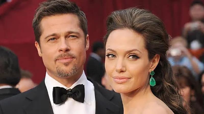 براد بيت وأنجلينا جولي يوقعان اتفاقية طلاق بعد سنوات أمام القضاء