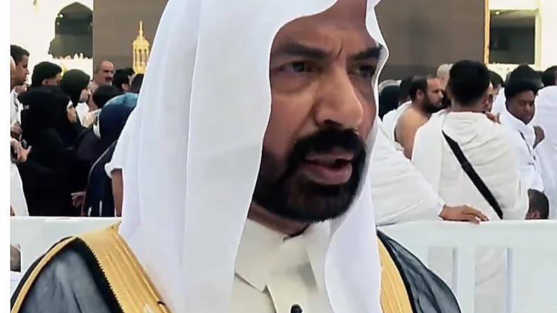 أقدم المطوفين في الحرم المكي يتحدث عن مهنته .. فيديو