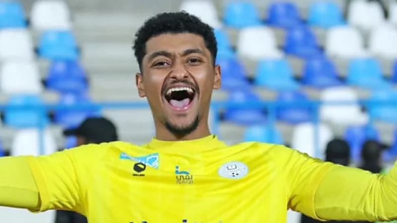 الرياض يُعلن تعاقده مع الحارس عبدالعزيز العويرضي