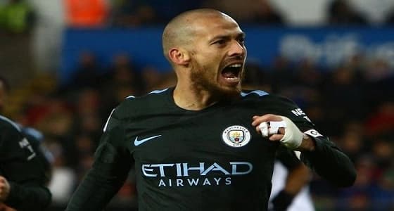 ديفيد سيلفا يكشف عن معانته: ابني يقاتل للبقاء والكرة تعالج آلامي