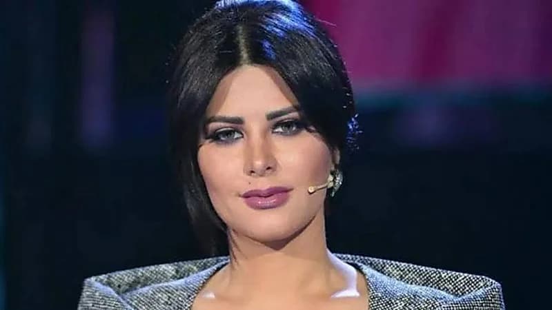 شمس الكويتية تستعرض " التاتو المخفي " على ظهرها