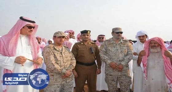 بالصور.. أهالي الطوال يشيعون شهيد الواجب علي عواف