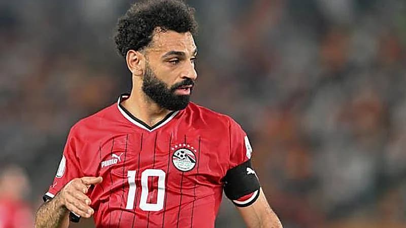 طبيب مصر يكشف سبب خروج محمد صلاح من مواجهة غانا 
