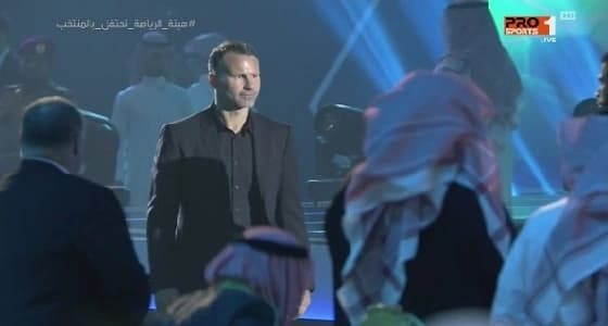 بالصور.. " بويول " و " جيجز " يشاركان في احتفالات الأخضر