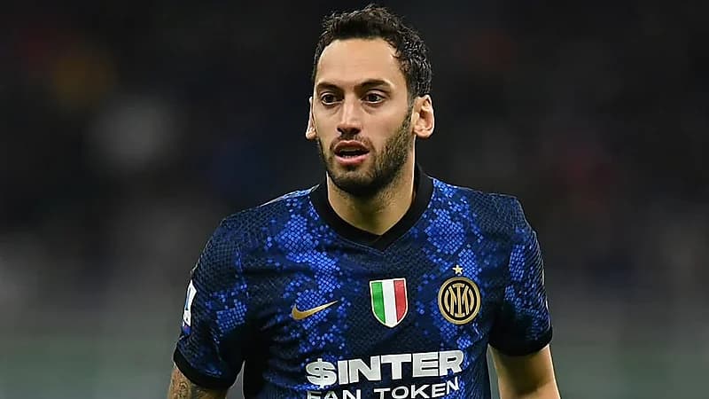 الأهلي يسعى للتعاقد مع نجم إنتر ميلان