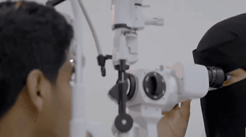 استشاري يوضح طريقة علاج مشكلة قصر النظر