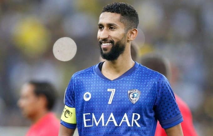 سلمان الفرج يتصادم مع جماهير الهلال ومطالبات بمعاقبته